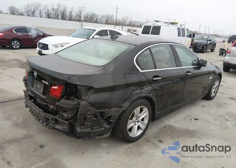 2013 BMW 528I z USA, uszkodzony, nr VIN WBAXG5C58DDY32387